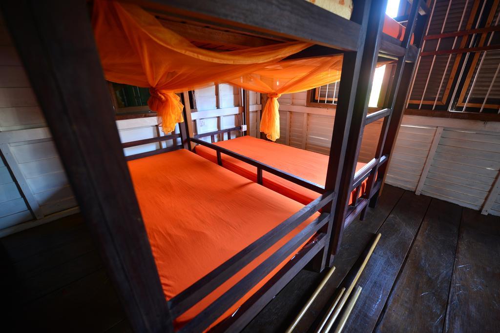 Boutique Dormitory Kochi-Ke Сием Реап Стая снимка